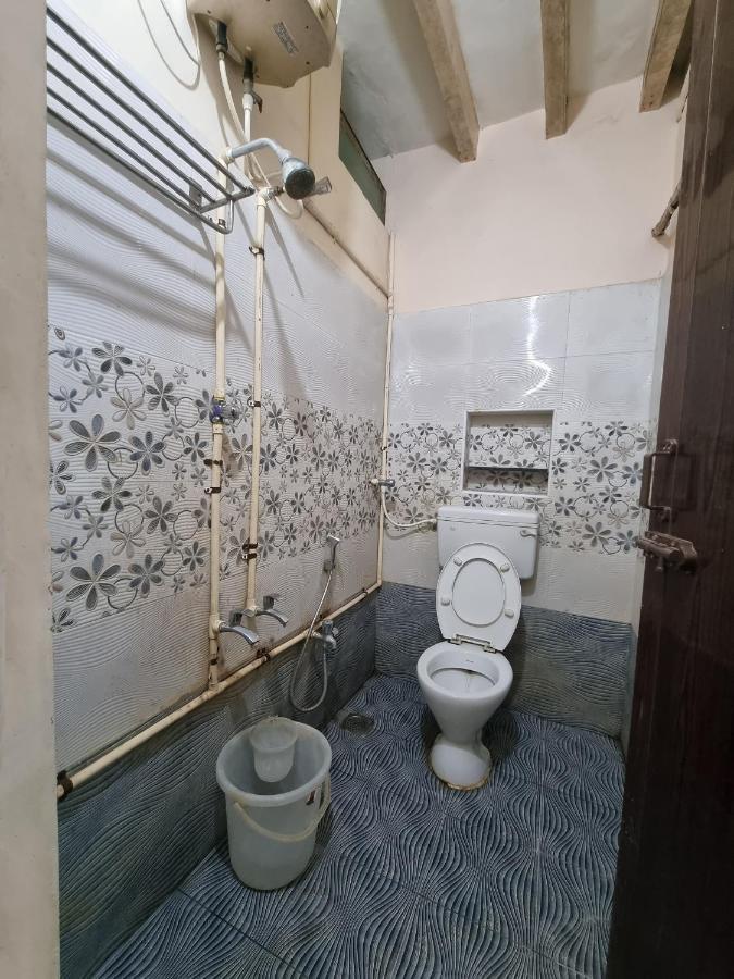 Sowmya Lodge Tiruchirappalli Extérieur photo